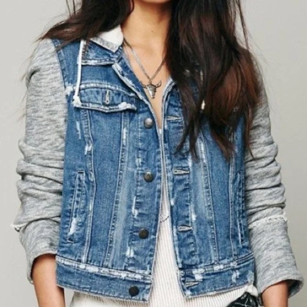 Free People Denim Hoodie Jacket Gray Knit Sleeves Boho Layered XS Slimfit Gypsy - Picture 9 of 10